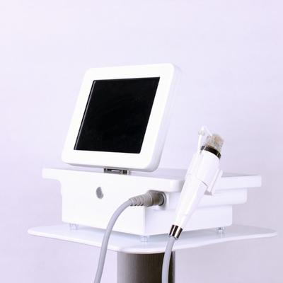 Máquina fraccionaria de la belleza del RF de la aguja micro del dispositivo de la belleza del RF para la piel