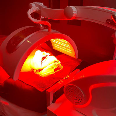 Salón de belleza 640nm 120W Pdt Máquina de terapia de luz LED para la eliminación de arrugas