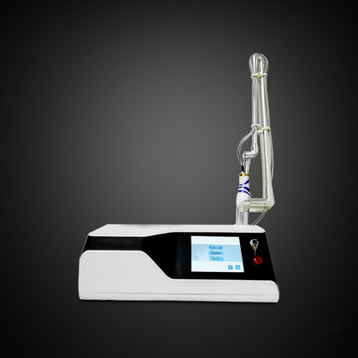 30W 10600nm que blanquea el equipo fraccionario del laser del CO2