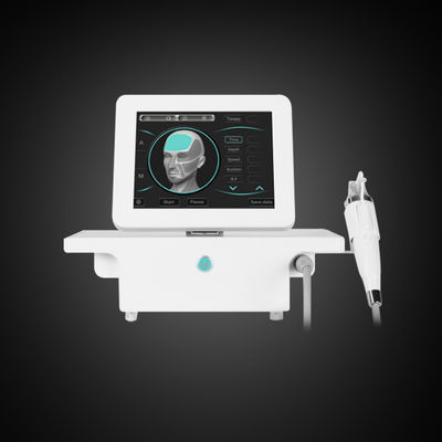 Máquina facial plateada oro del retiro de la arruga del RF Microneedle